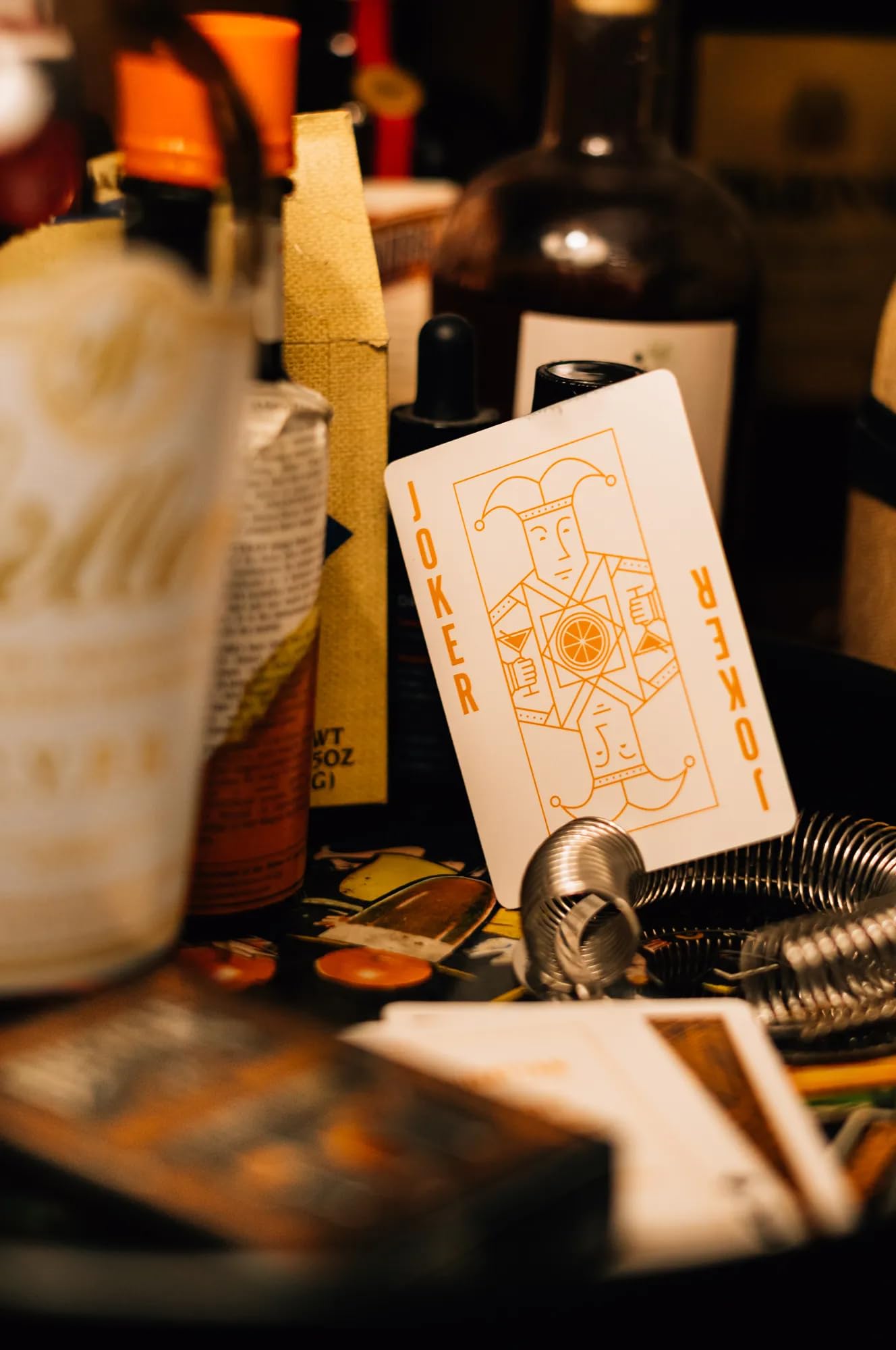 Cocktail Playing Cards, Includes 52 Cocktail Recipes Featuring Old Fashioned, Margarita, Moscow Mule, Daiquiri, and Mojito Cocktail Recipes, 1 Deck