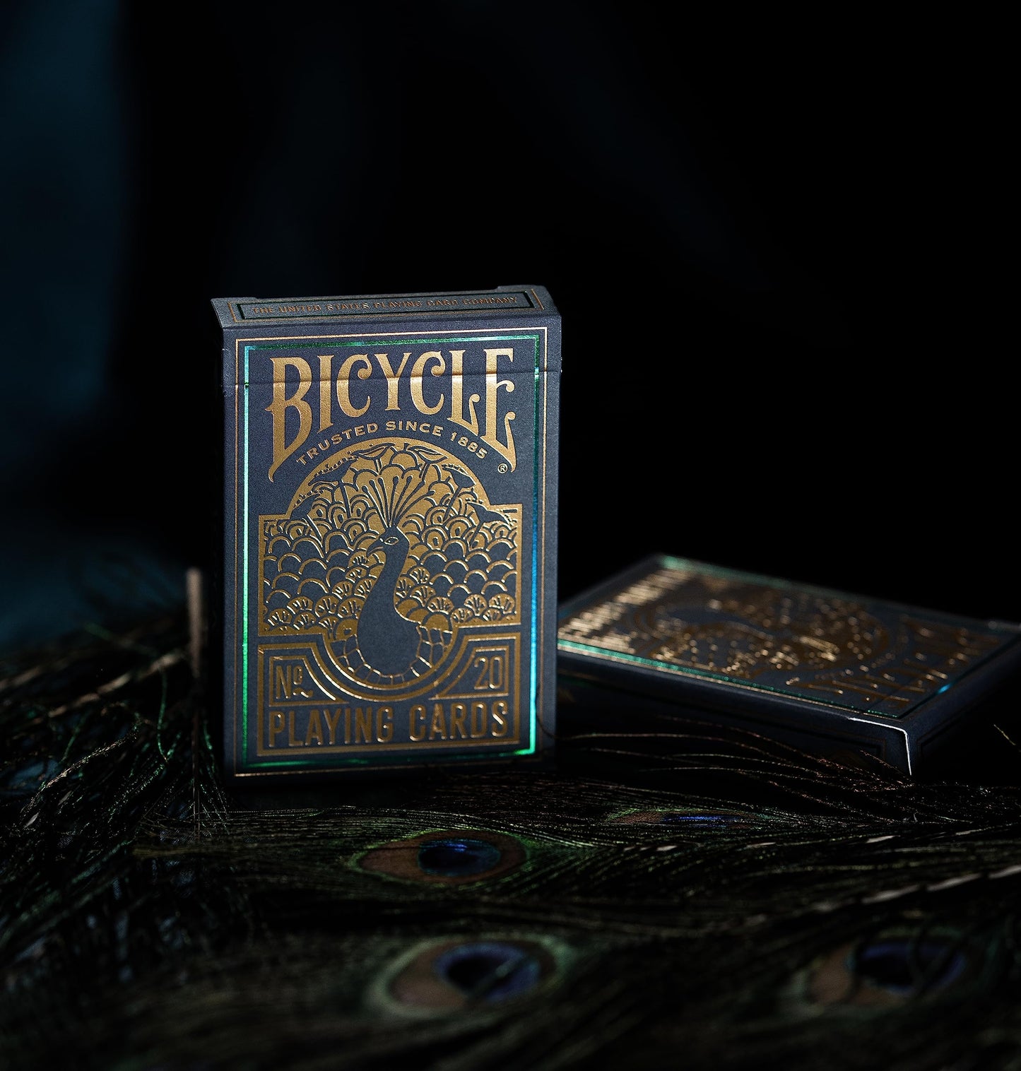 Peacock Playing Cards - Purple - Cold Foil Premium Playing Card Deck for Card Games and Magic Tricks - Dazzling Design, Smooth Finish