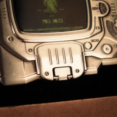 Fallout Pip-Boy Limited Edition Lenticular Ingot