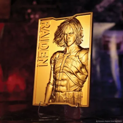 Metal Gear Solid 2 - 24k Gold Plated Raiden Ingot