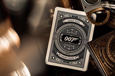 James Bond 007 Playing Cards - Gold